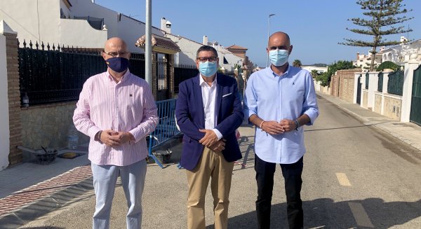 Infraestructuras reanuda las obras de remodelación de la calle Manzanilla de Vélez-Málaga