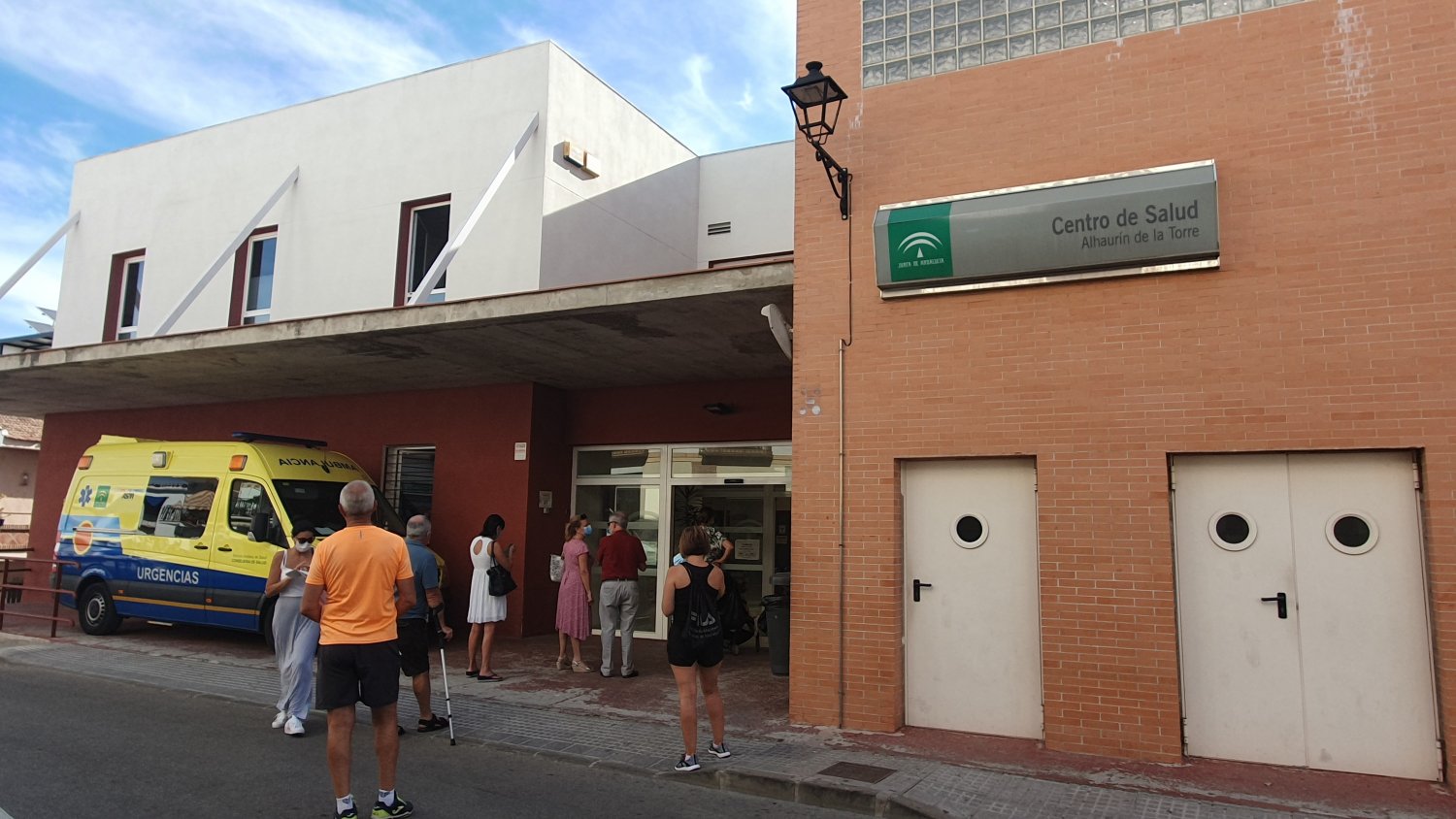 PSOE critica la dejadez del centro de salud de atención primaria en Alhaurín de la Torre