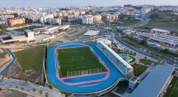 Estepona es una de las sedes del I Control Interprovincial Absoluto de Aire Libre de Atletismo
