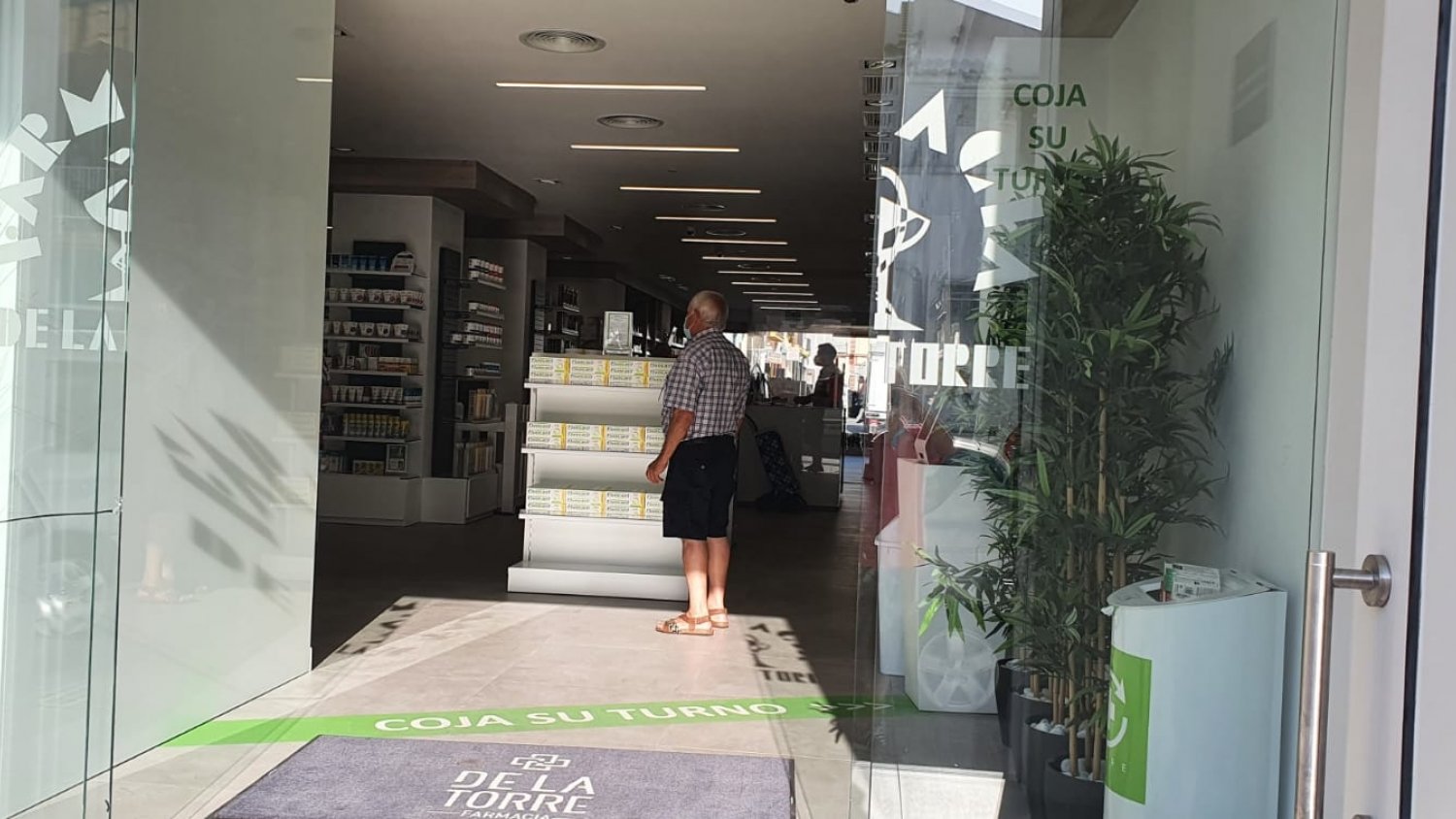 PSOE pide al Alhaurín de la Torre instar a la Junta al reparto en farmacias de 15 mascarillas al mes por persona
