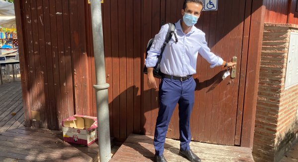 El Pleno del Ayuntamiento de Fuengirola debate mañana la creación de una red de baños en los parques
