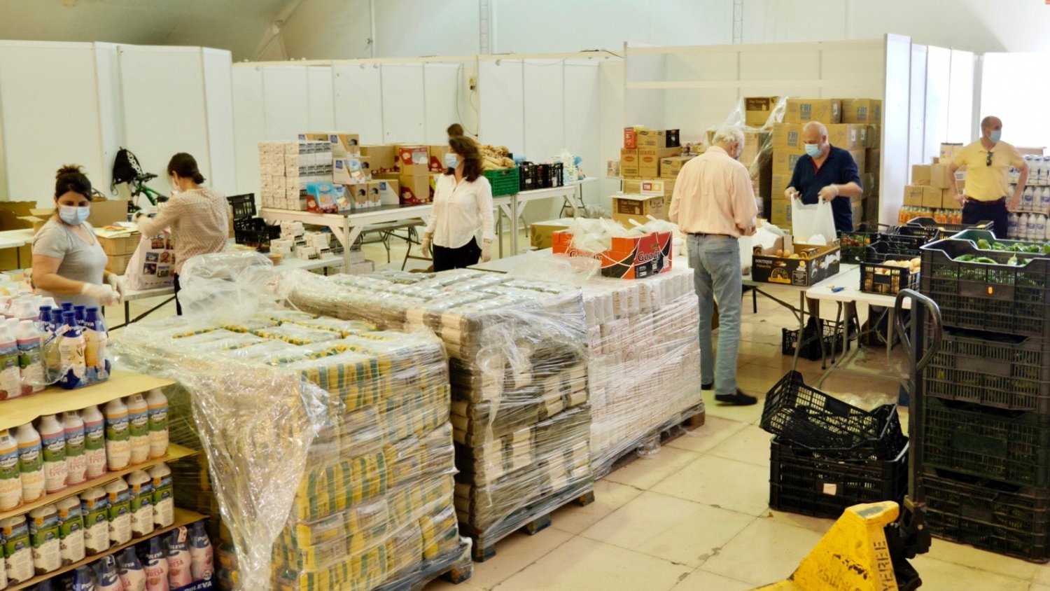 Estepona destina 250.000 euros en ayudas económicas para familias vulnerables en la pandemia