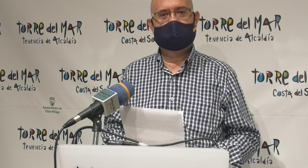 Las oficinas de Turismo de Torre del Mar y Vélez-Málaga ya cuentan con el certificado 'Safe Tourism'