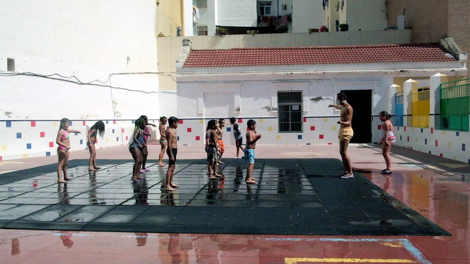Igualdad atiende en Málaga a 777 niños y niñas en exclusión en 14 escuelas de verano