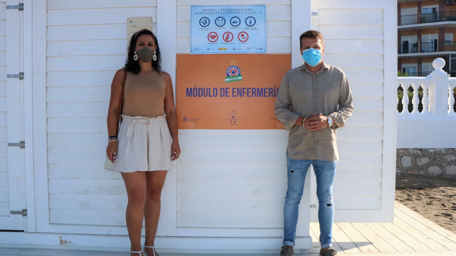 El puesto de enfermería del nuevo módulo de la playa de el Morche ya está operativo