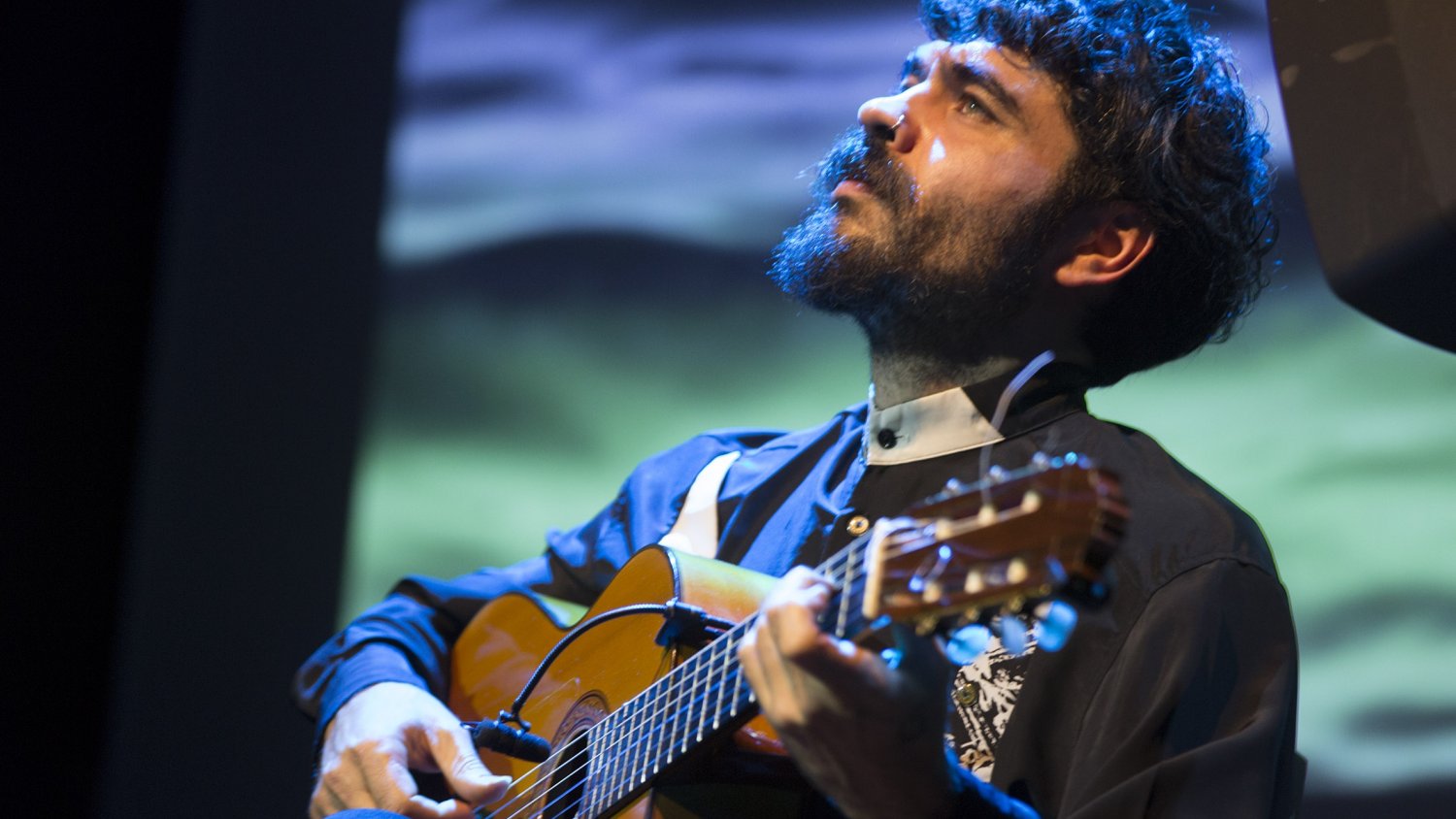 El joven compositor y guitarrista Joselito Acedo llega este jueves al Museo de la Aduana de Málaga