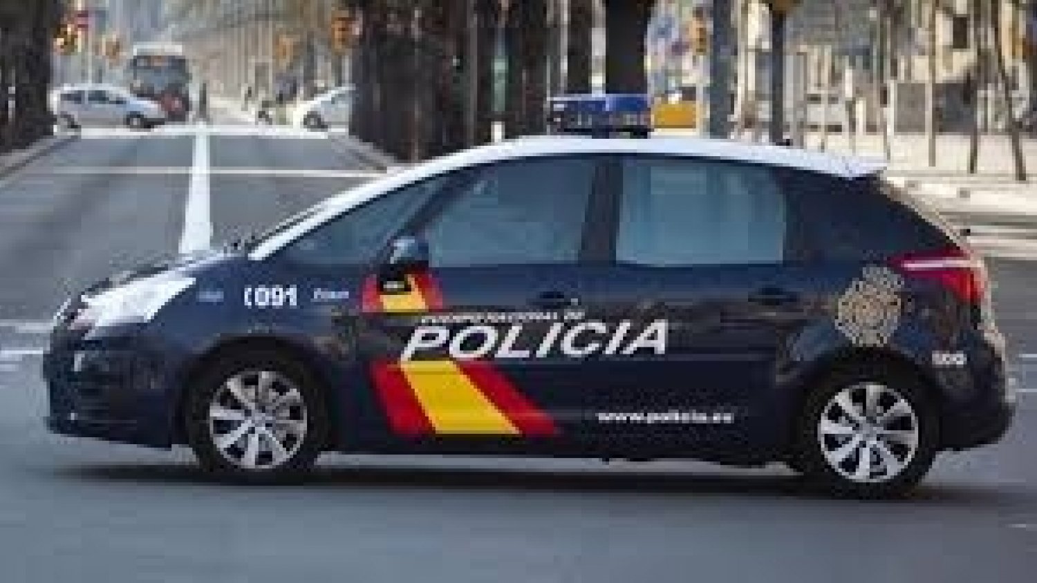 La Policía Nacional detiene en Málaga a un hombre por molestar e intimidar a una vecina