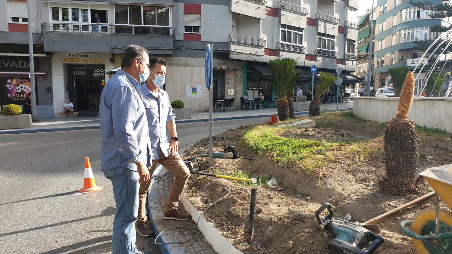 Vélez-Málaga comienza las obras de remodelación integral de la glorieta de la plaza de los Reyes Católicos
