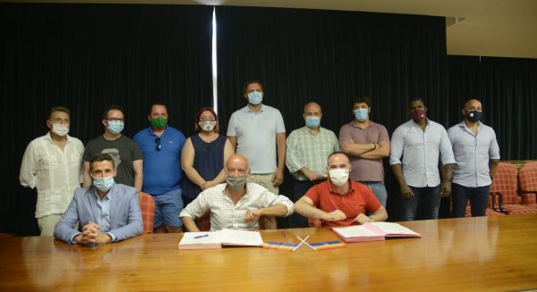 Torremolinos se incorpora como nuevo miembro a la Red de Municipios Orgullosos de Andalucía
