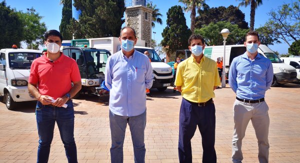 Vélez-Málaga inicia el plan de limpieza del verano con un importante refuerzo en el servicio