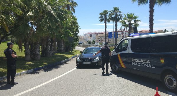 La Policía Nacional detiene en Marbella a tres hombres por tráfico de drogas