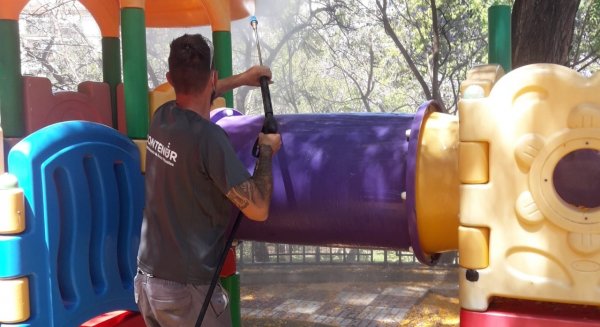 Marbella reabre los parques públicos infantiles con límite de aforo y desinfección diaria