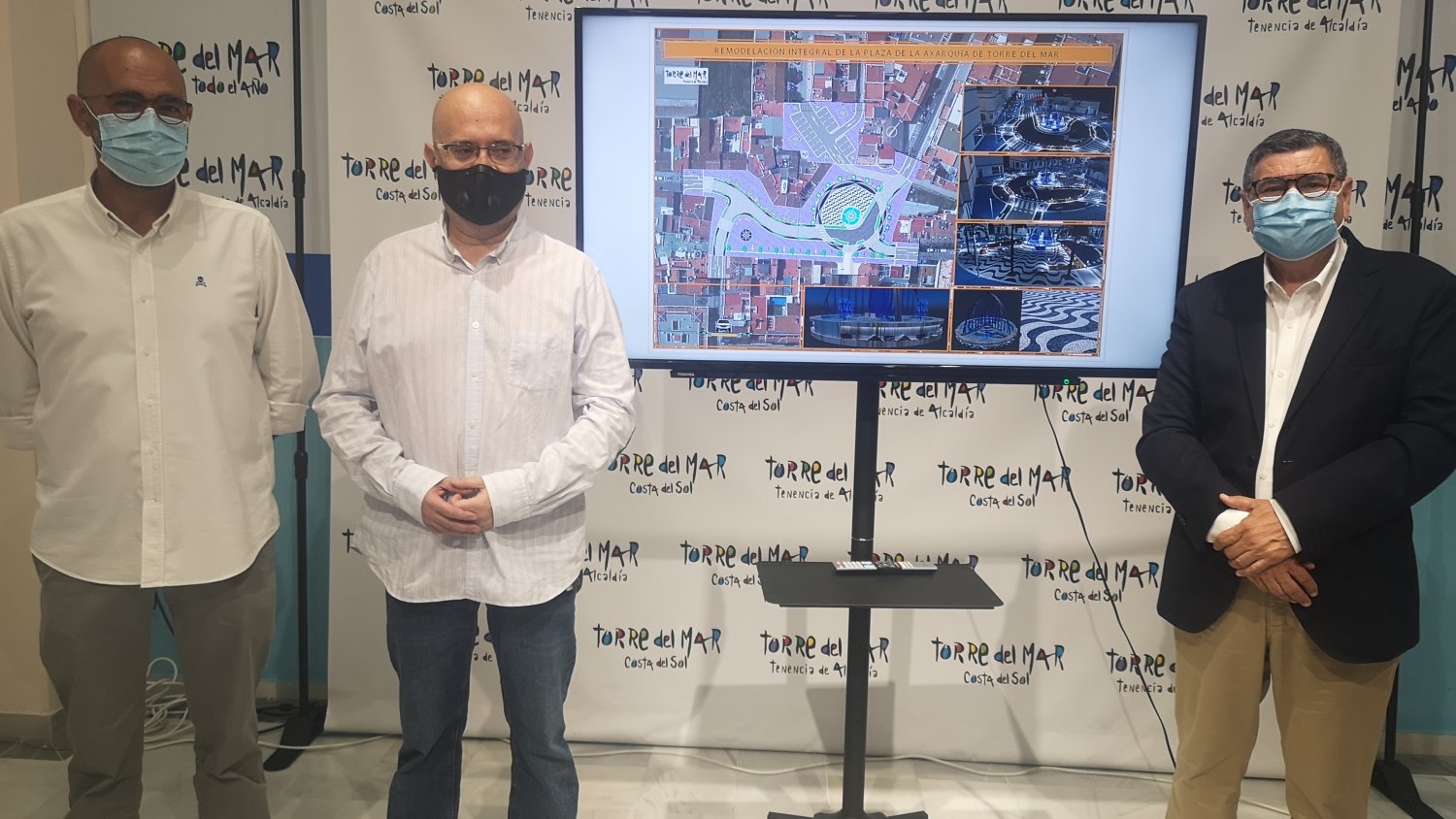 Torre del Mar presenta el proyecto de remodelación integral de la Plaza de la Axarquía