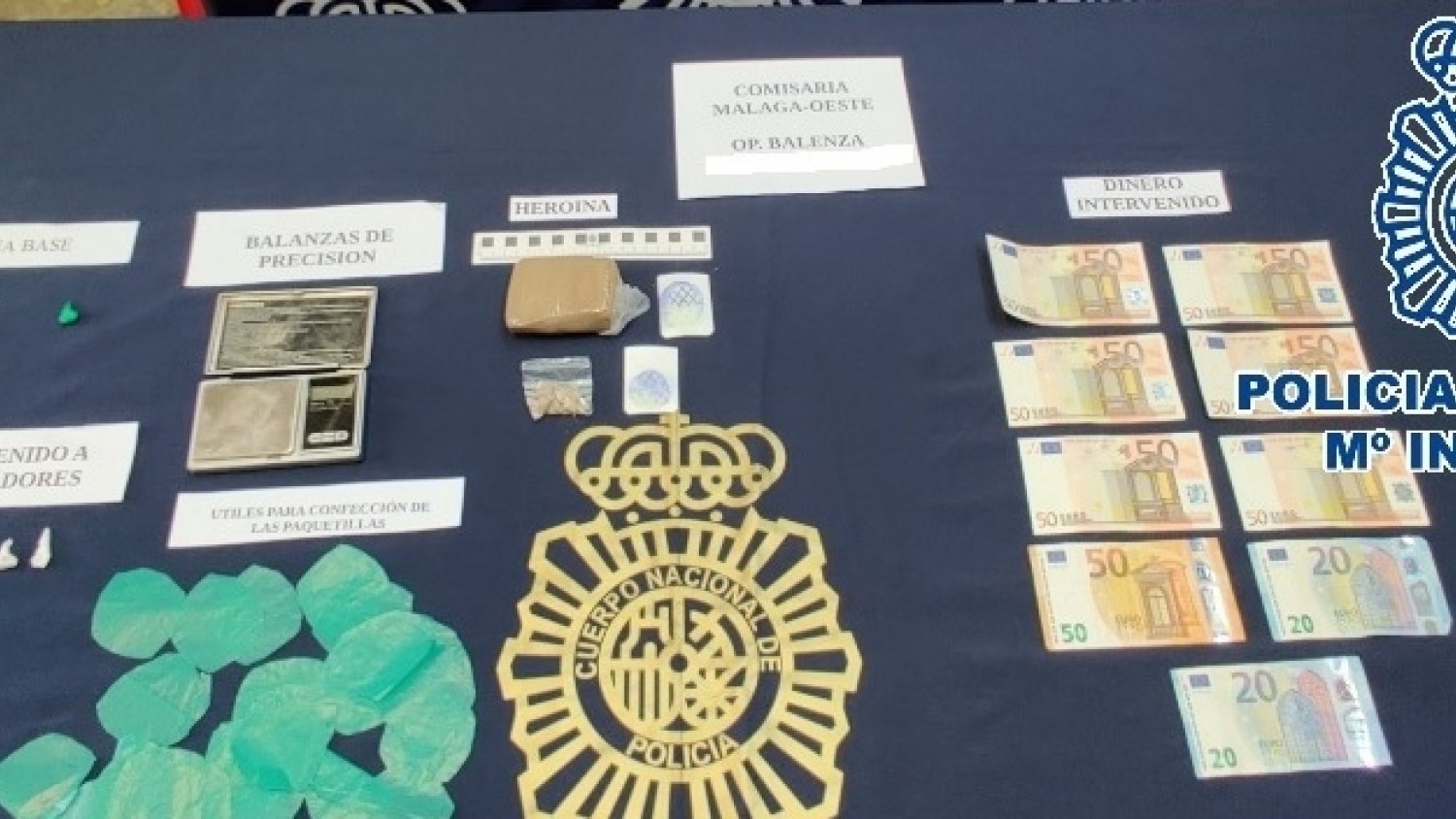 La Policía Nacional desarticula un punto de venta de heroína y cocaína en La Palmilla de Málaga