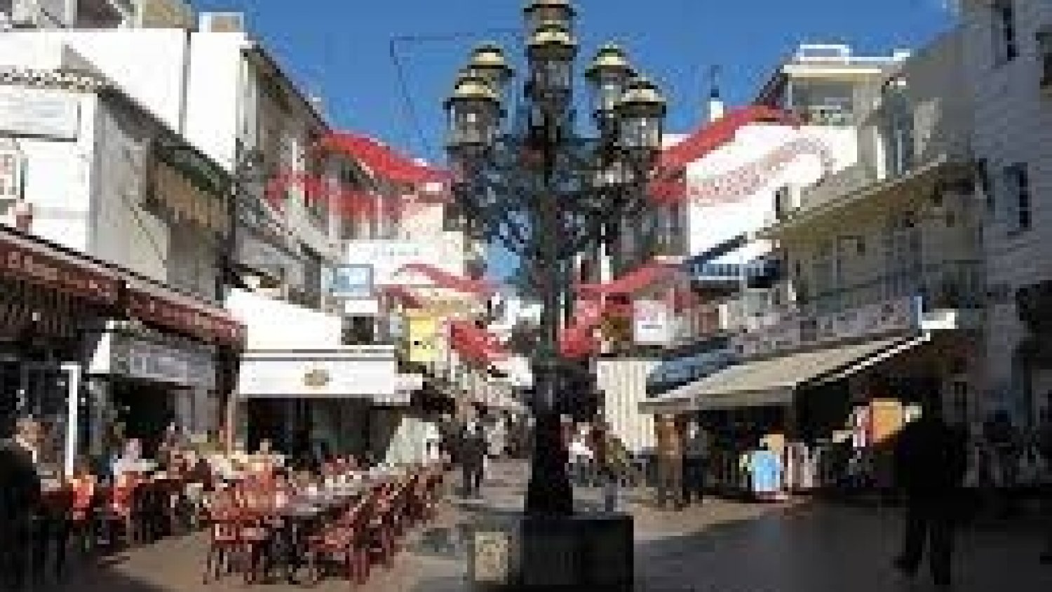 Torremolinos habilita un teléfono para prestar asesoramiento sobre el Ingreso Mínimo Vital