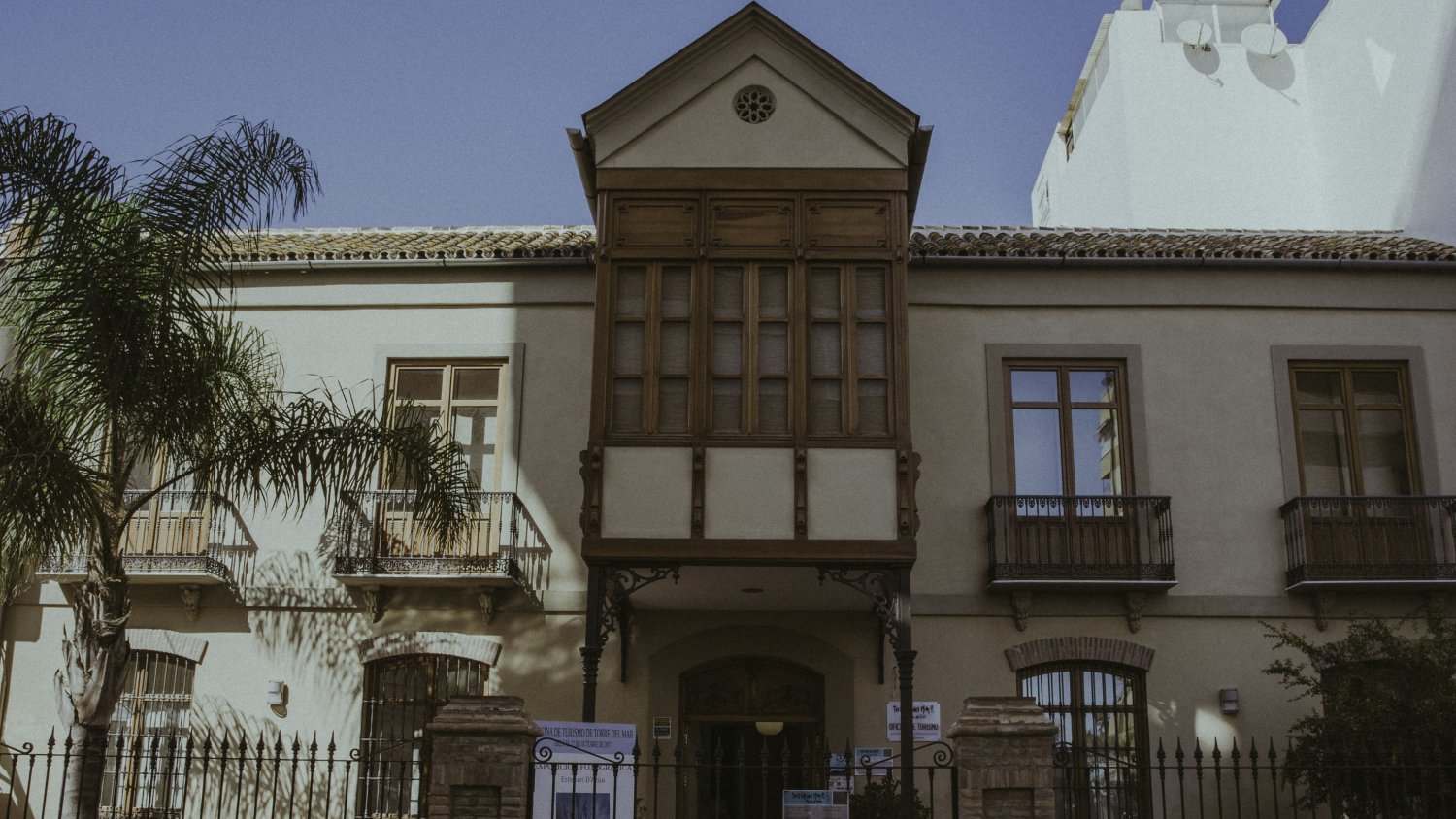 Turismo reabre sus oficinas de atención al público en Torre del Mar y Vélez-Málaga tras el covid-19