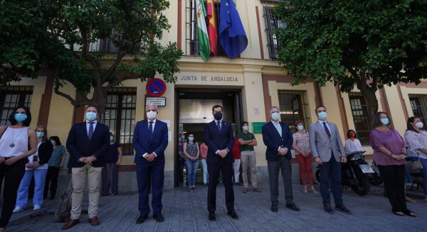 Moreno pide la implicación de la sociedad andaluza para acabar con la violencia machista