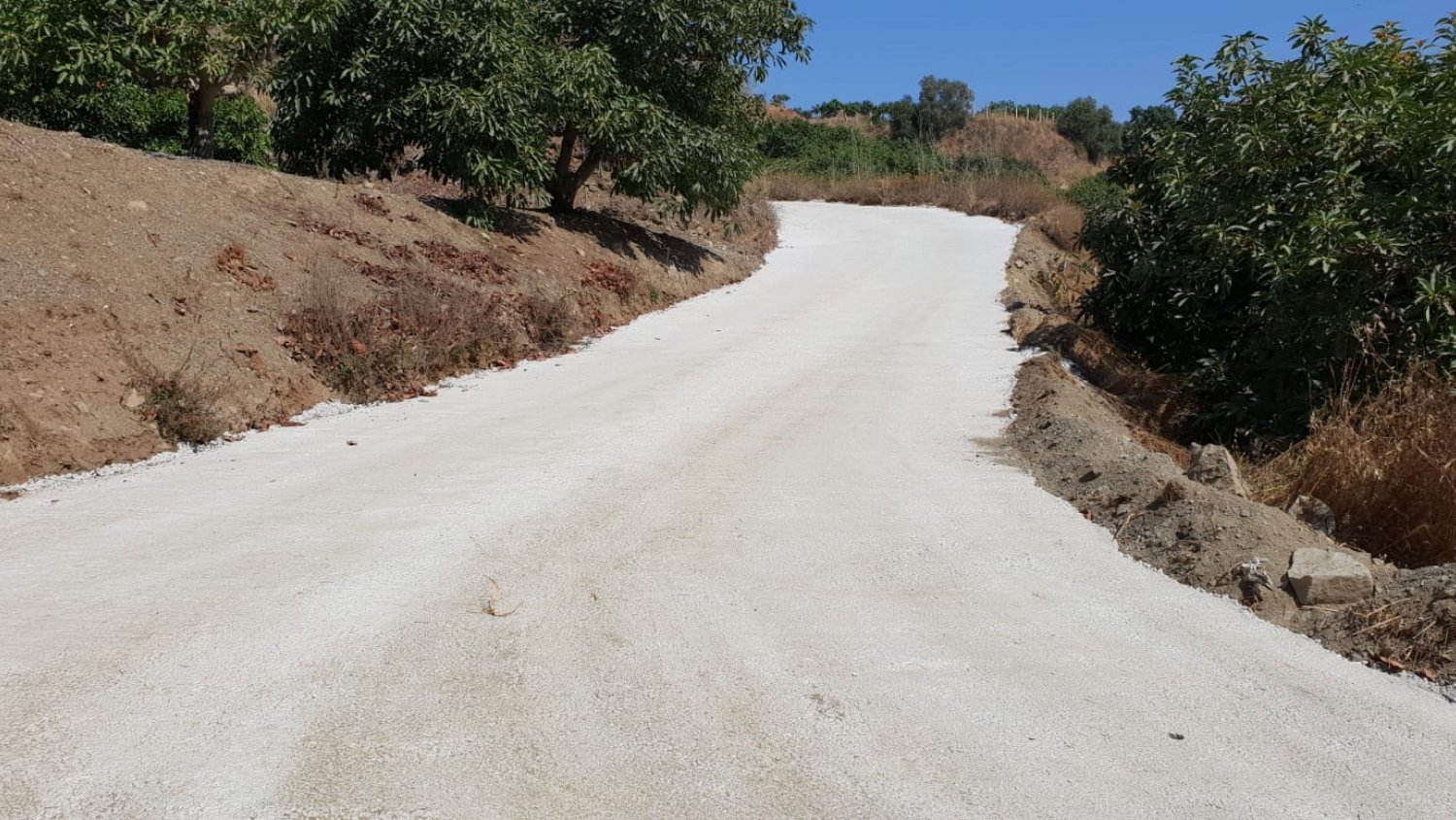 La Junta concede a los ayuntamientos de Málaga 5,6 millones para los caminos rurales