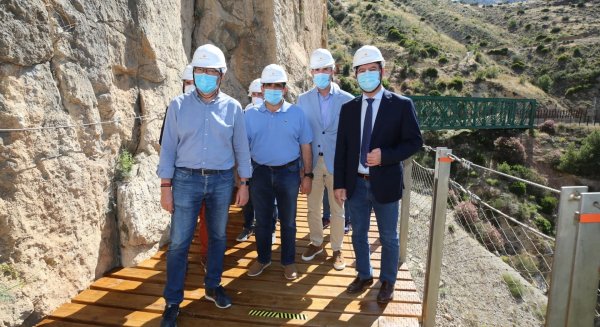 El Caminito del Rey reabre mañana con distancia entre los visitantes y desinfección de los espacios