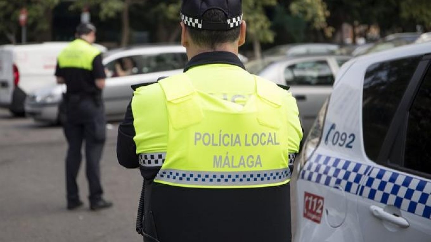 Denuncian a once jóvenes por hacer un botellón y no llevar mascarillas ni guardar la distancia de seguridad