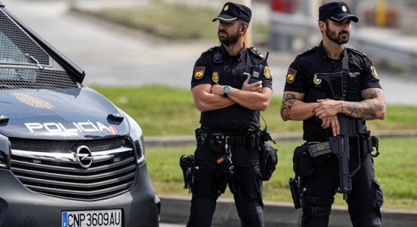 Detienen a dos hombres tras asaltar un aparcamiento de camiones en un polígono industrial de Málaga