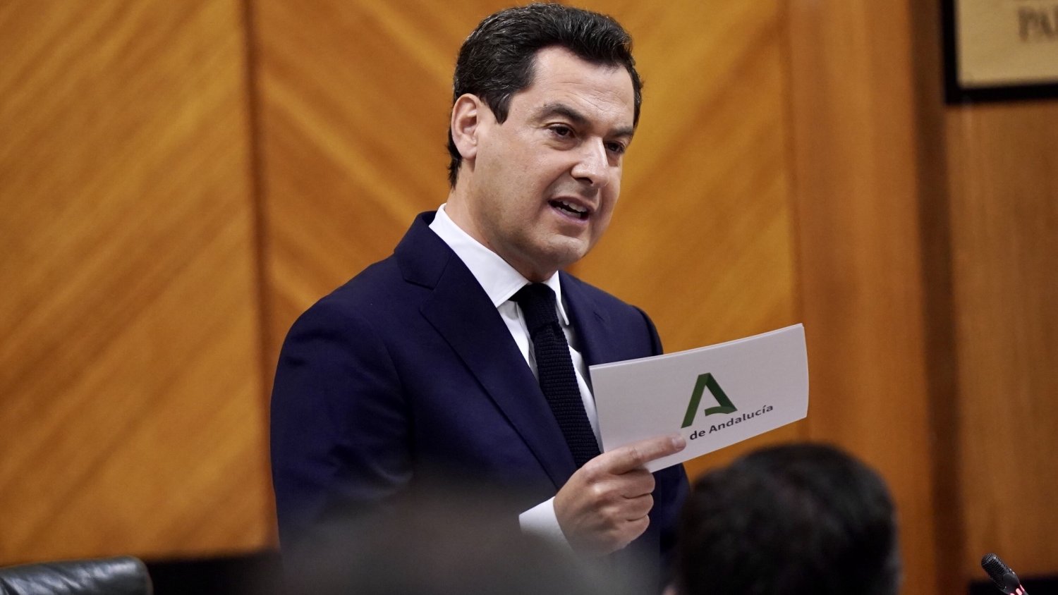 Moreno anuncia un Plan de Empleo con los ayuntamientos que creará 19.000 puestos de trabajo