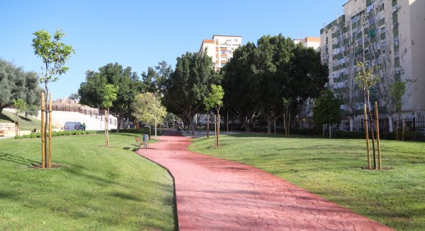 El Ayuntamiento de Málaga abre el Parque del Norte tras seis meses de obra y 400.000 euros de inversión