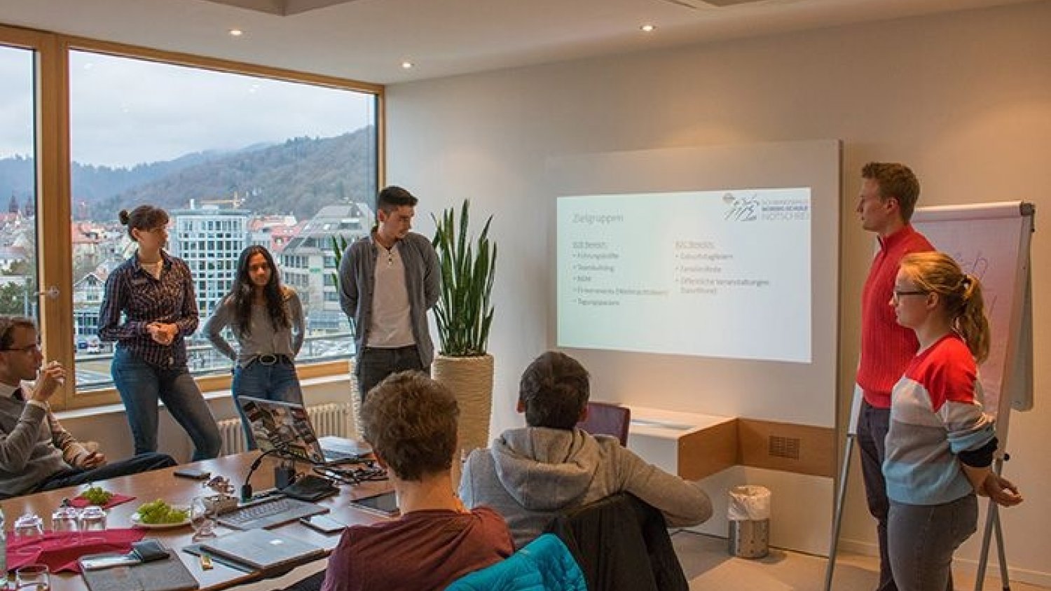 El Área de Juventud prevé subvencionar 32 proyectos para mejorar la empleabilidad de los jóvenes