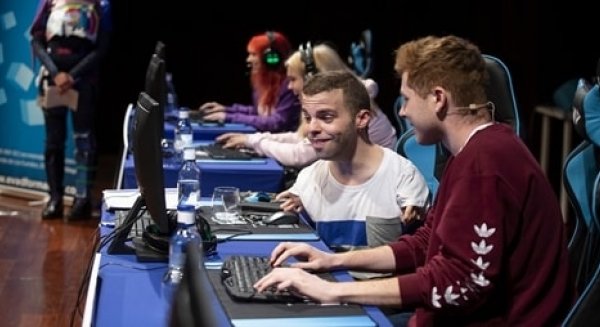 La ONCE y el Polo de Contenidos Digitales lanzan un concurso para impulsar los videojuegos inclusivos