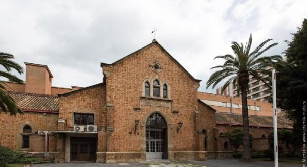 Málaga ultima las obras del Hospital Noble para acoger una oficina de pesca de la FAO
