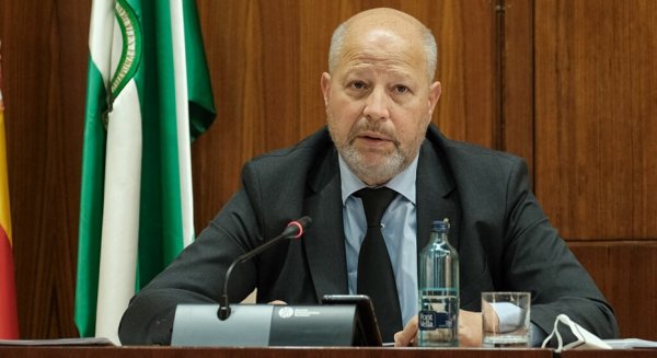 Educación inicia con 82 empresas un nuevo sistema de adjudicación de obras menores de 500.000 euros