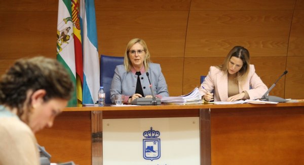 Fuengirola consolida su solvencia financiera con la aprobación del ejercicio económico 2021