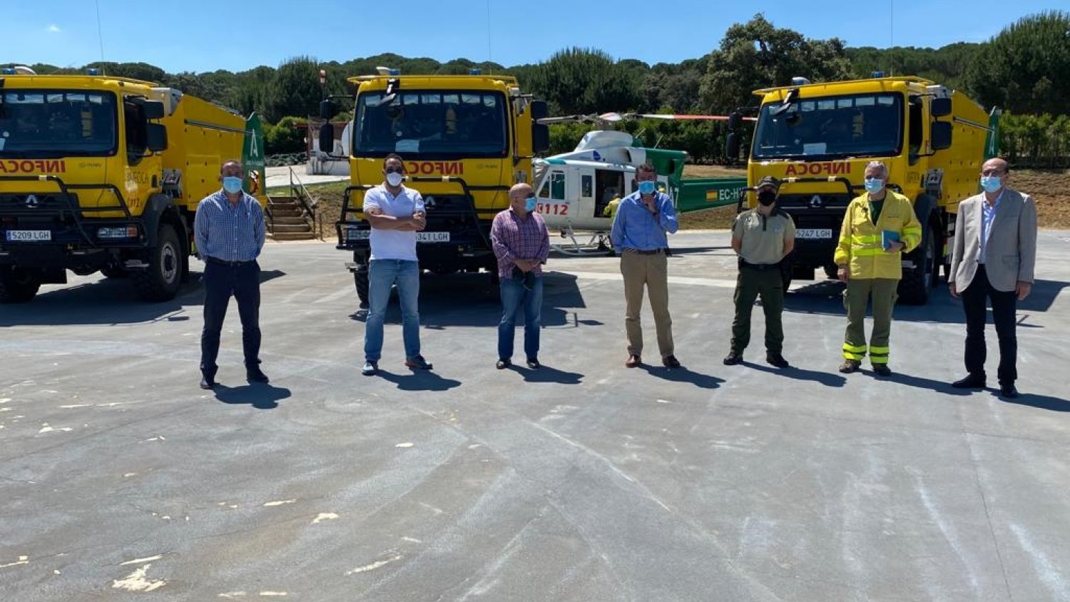 Infoca incorpora en Málaga tres nuevos camiones autobomba para la protección del patrimonio forestal