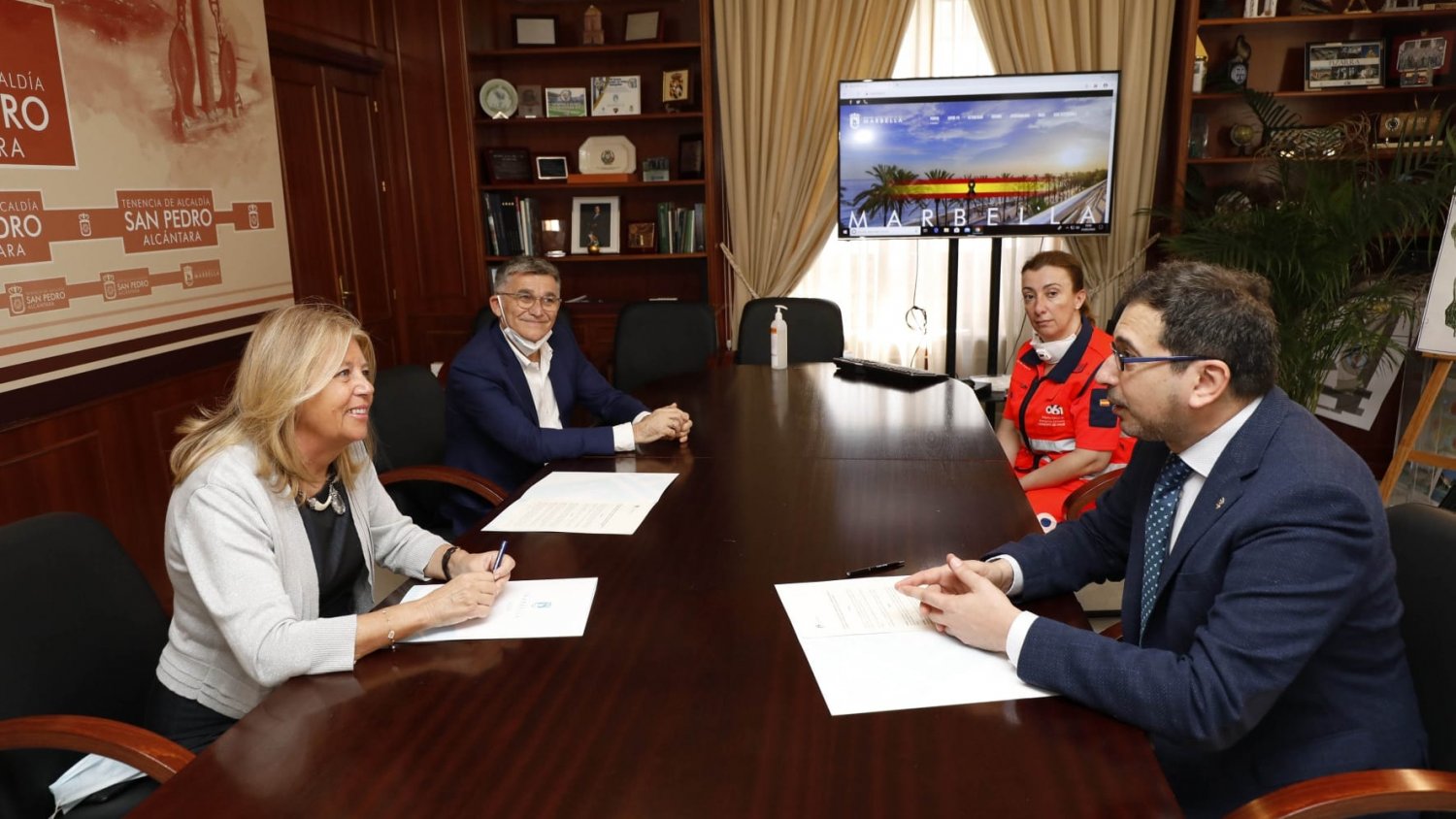 EPES y el Ayuntamiento de Marbella firman un acuerdo para crear una nueva base asistencial para el 061