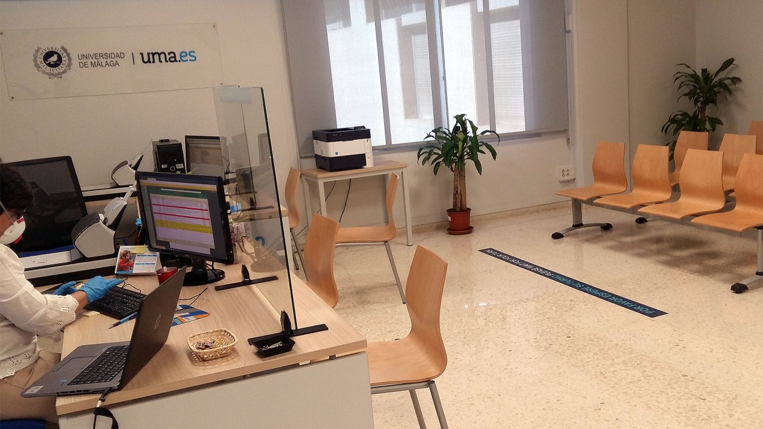 Los centros de la UMA reabren sus puertas con el personal imprescindible y cita previa