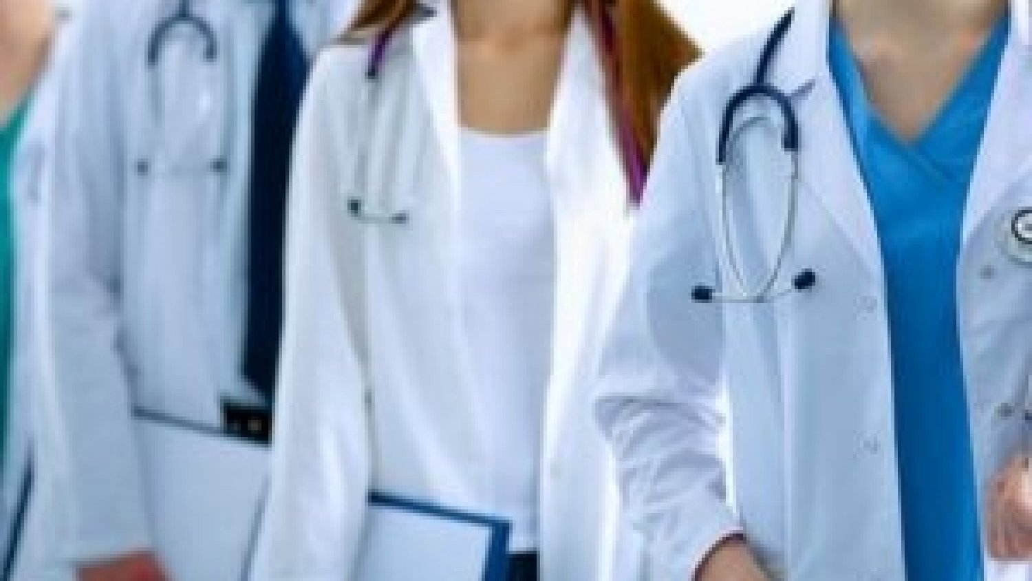 El 73,9% de los profesionales sanitarios andaluces contagiados por Coronavirus ya está curado