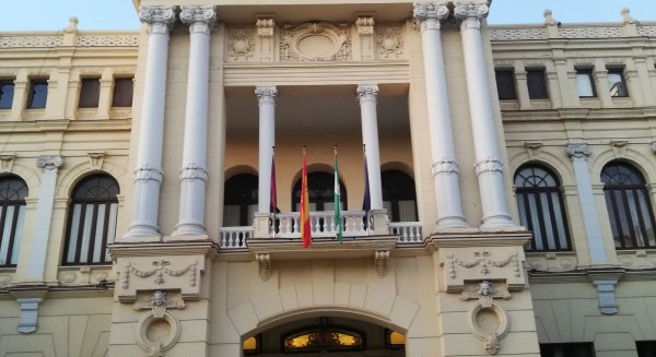 Ayuntamiento de Málaga abona a proveedores y en transferencias cerca de 75 millones desde marzo