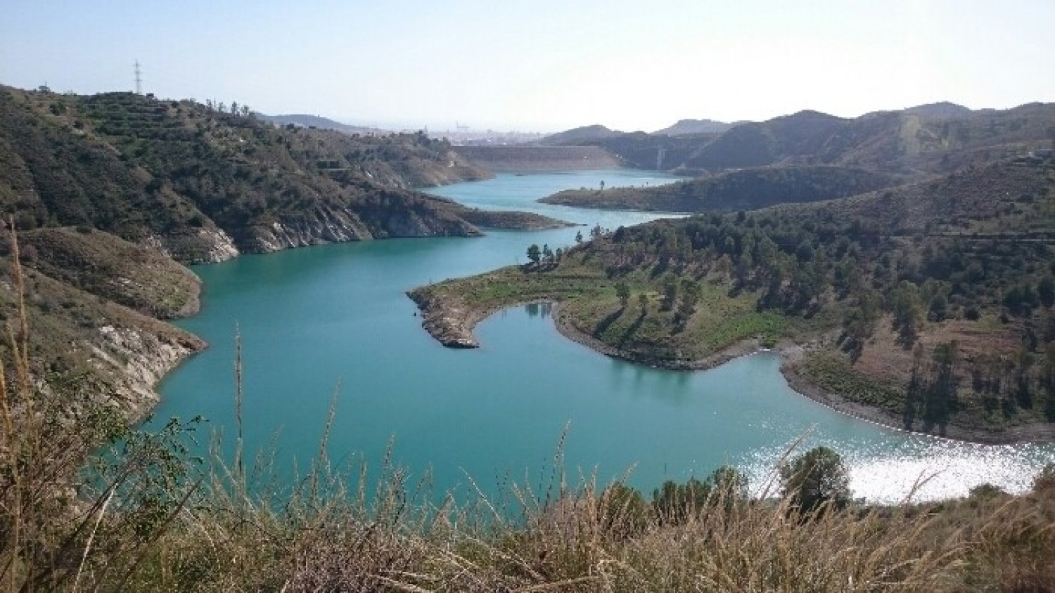 Sancionan a un total de 23 personas por bañarse en el Embalse del Limonero