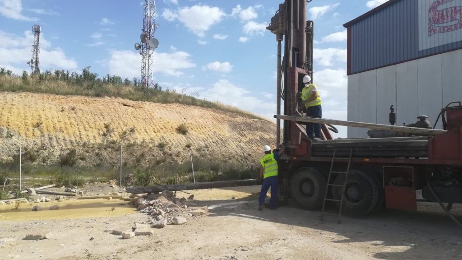 La Junta inicia las obras del sondeo de prospección de agua para abastecer a Fuente de Piedra