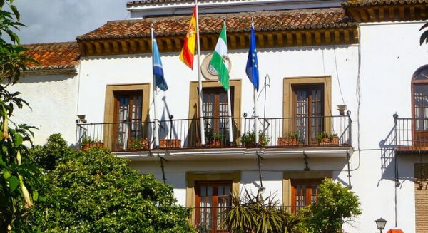 Marbella quiere conceder la Medalla de la Ciudad al Hospital Costa del Sol por su lucha contra el Covid-19