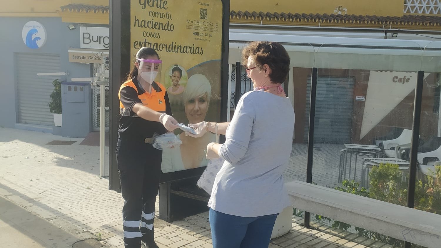 Rincón de la Victoria distribuye 12.000 mascarillas durante las dos próximas semanas en el municipio