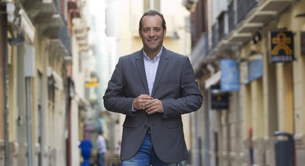 Cs exige a Cassá que entregue su acta por coherencia personal y respeto a los principios del partido