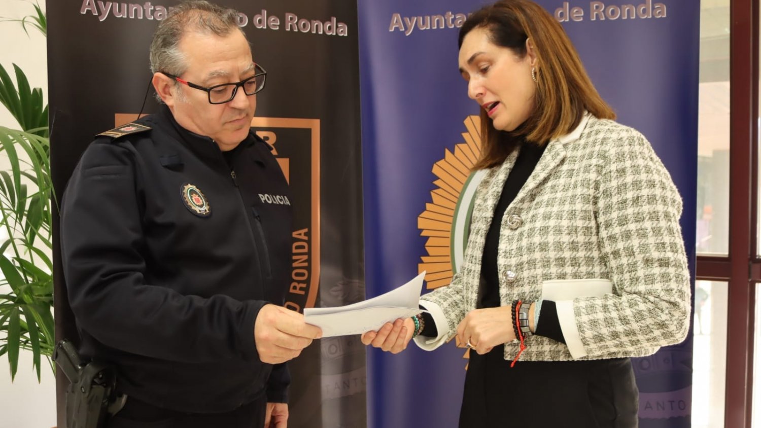 Ronda refuerza la presencia policial y de Protección Civil para el dispositivo de Navidad