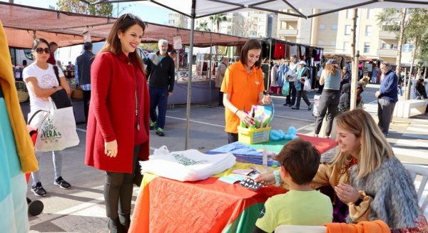 Rincón de la Victoria dinamiza los mercadillos municipales con actividades centradas en los más pequeños