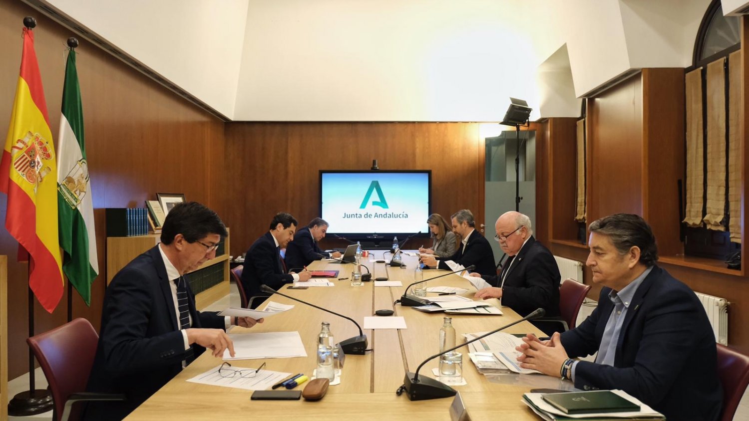La Junta espera que el Gobierno acepte su plan de descalada “basado en la decisión de los expertos”