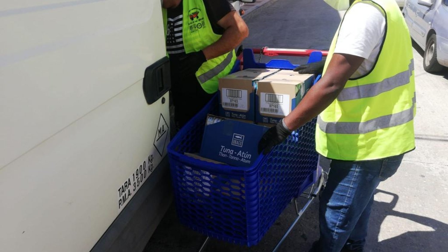 Ubago dona al Ayuntamiento de Málaga 23.760 latas de atún para entidades sociales