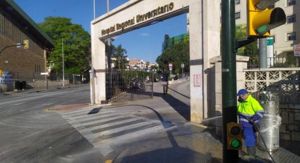 Limasa ha empleado ya 2.798.000 litros de desinfectante para fumigar 150.000 puntos de la ciudad