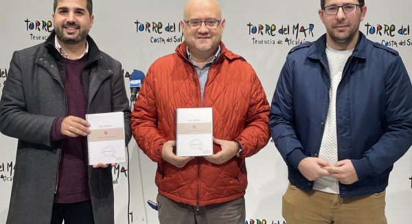 Vélez-Málaga presenta la 'Agenda del buen vivir', un manual para el envejecimiento activo