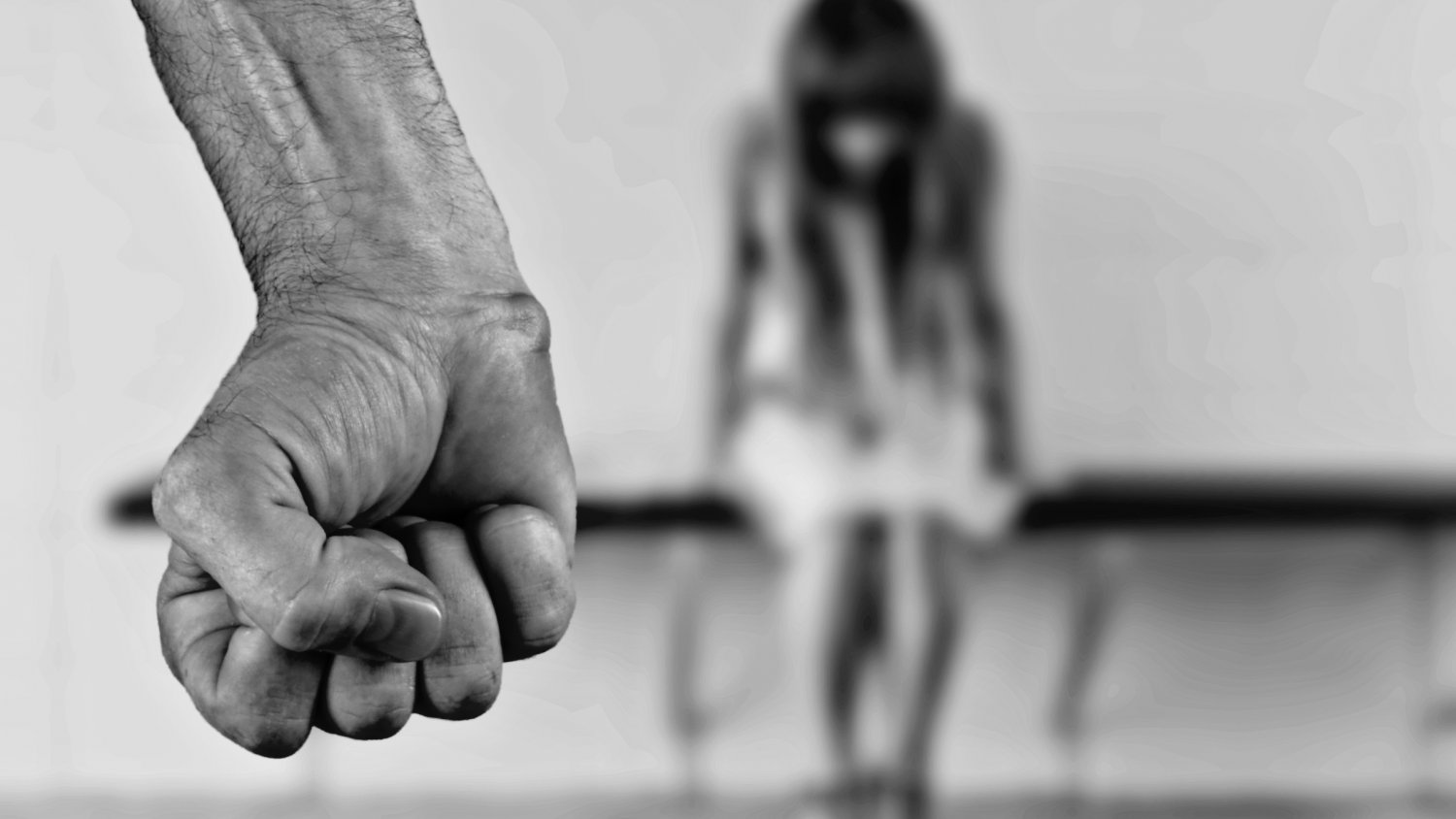 El IAM atiende a 309 mujeres víctimas de violencia de género en Málaga durante el primer mes de aislamiento