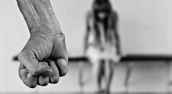 El IAM atiende a 309 mujeres víctimas de violencia de género en Málaga durante el primer mes de aislamiento